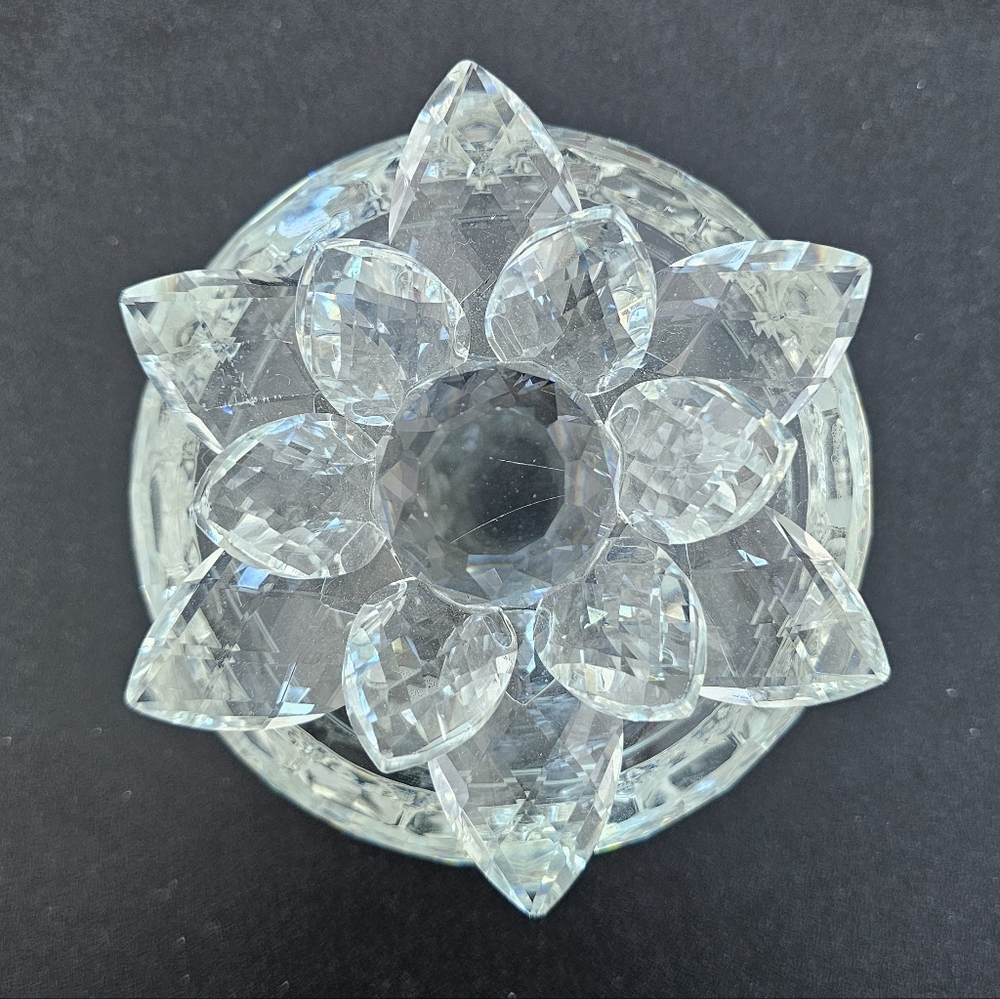 Beautiful Crystal Glass Lotus Jewelry/Trinket Dish